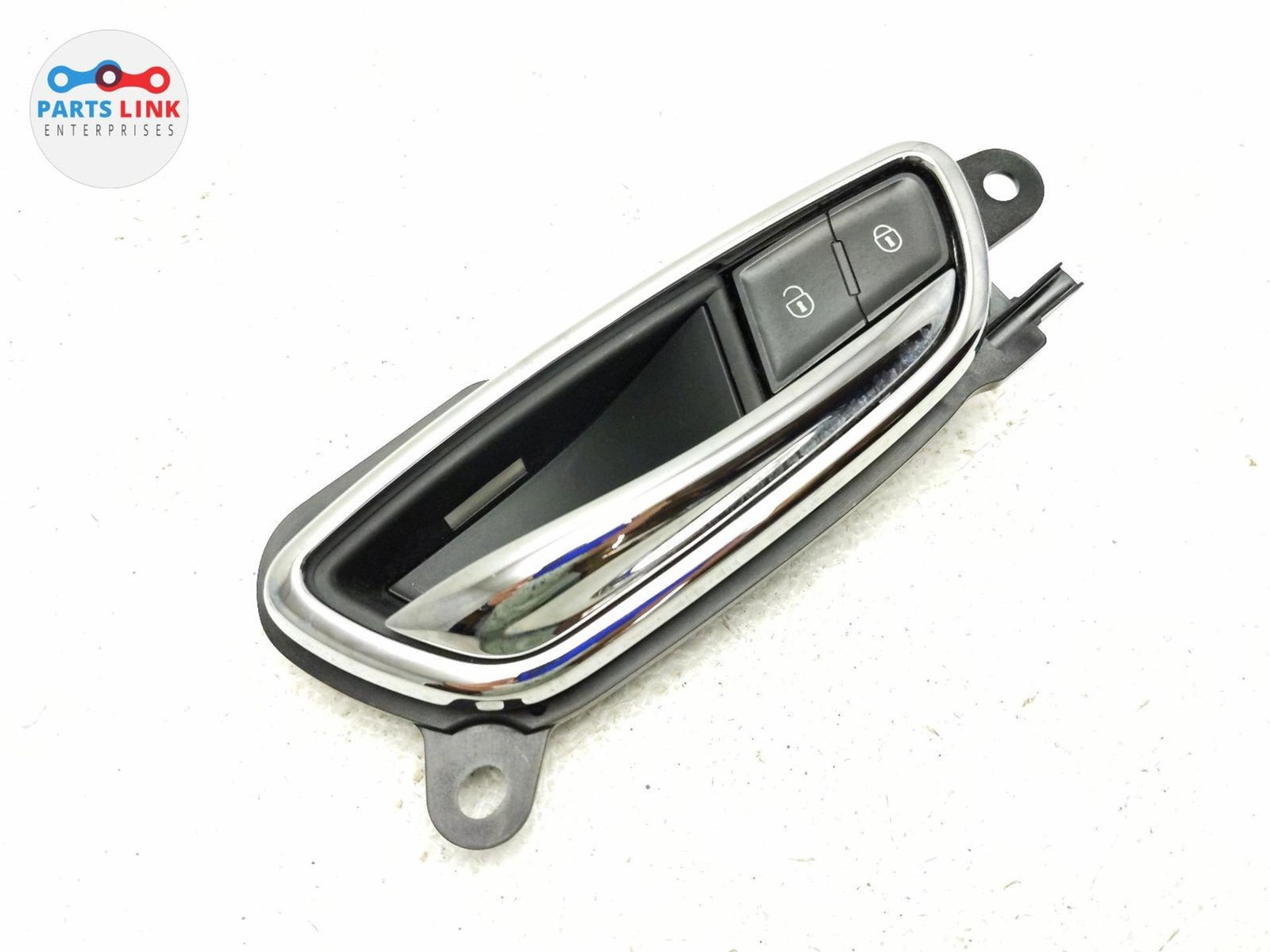 2016-20 BENTLEY BENTAYGA REAR RIGHT INTERIOR DOOR HANDLE GRAB GRIP OPENER SWITCH