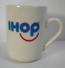 IHOP Restaurant Mug Cup Tuxton Smiling House of Pancakes Breakfast Advertising