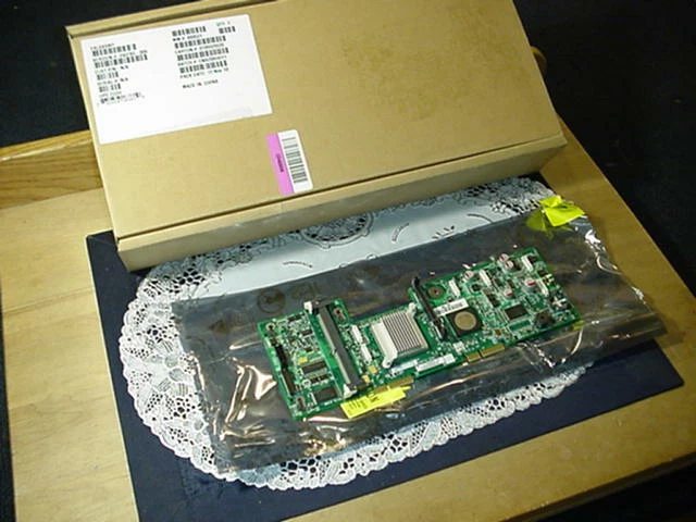 Intel FALSASMP SAS MIDPLANE For SR1500/SR2500 NEW IN BOX! - Image 2 of 4
