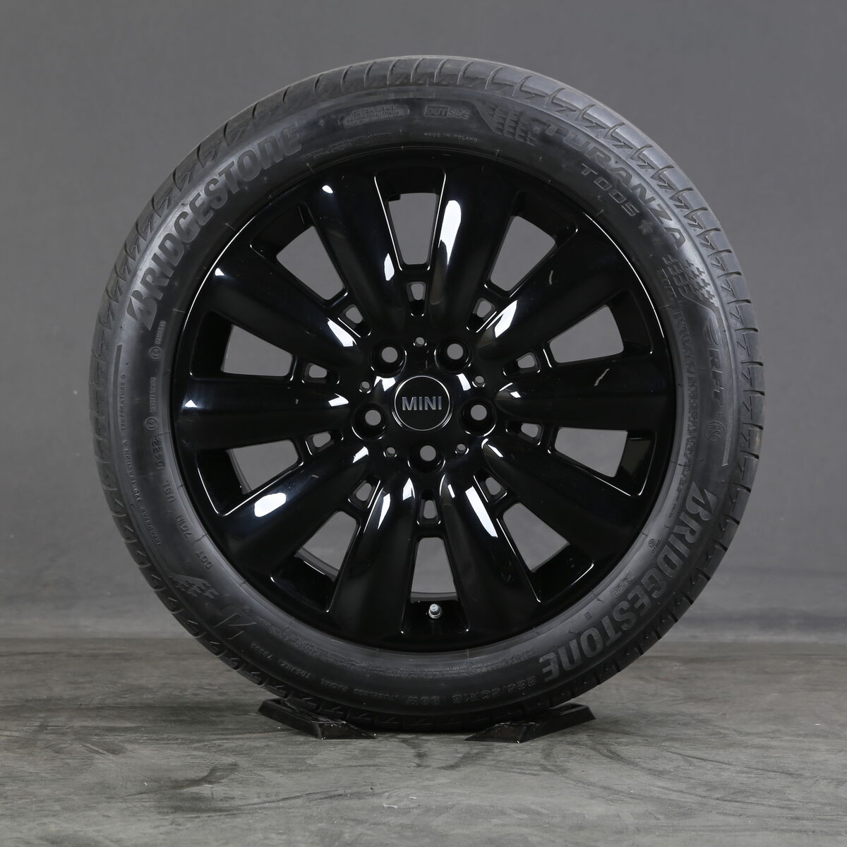 18 Inch Original Mini F60 Countryman 533 Summer Wheels Pin 18 Inch Original Mini F60 Countryman 533 Summer Wheels Pin