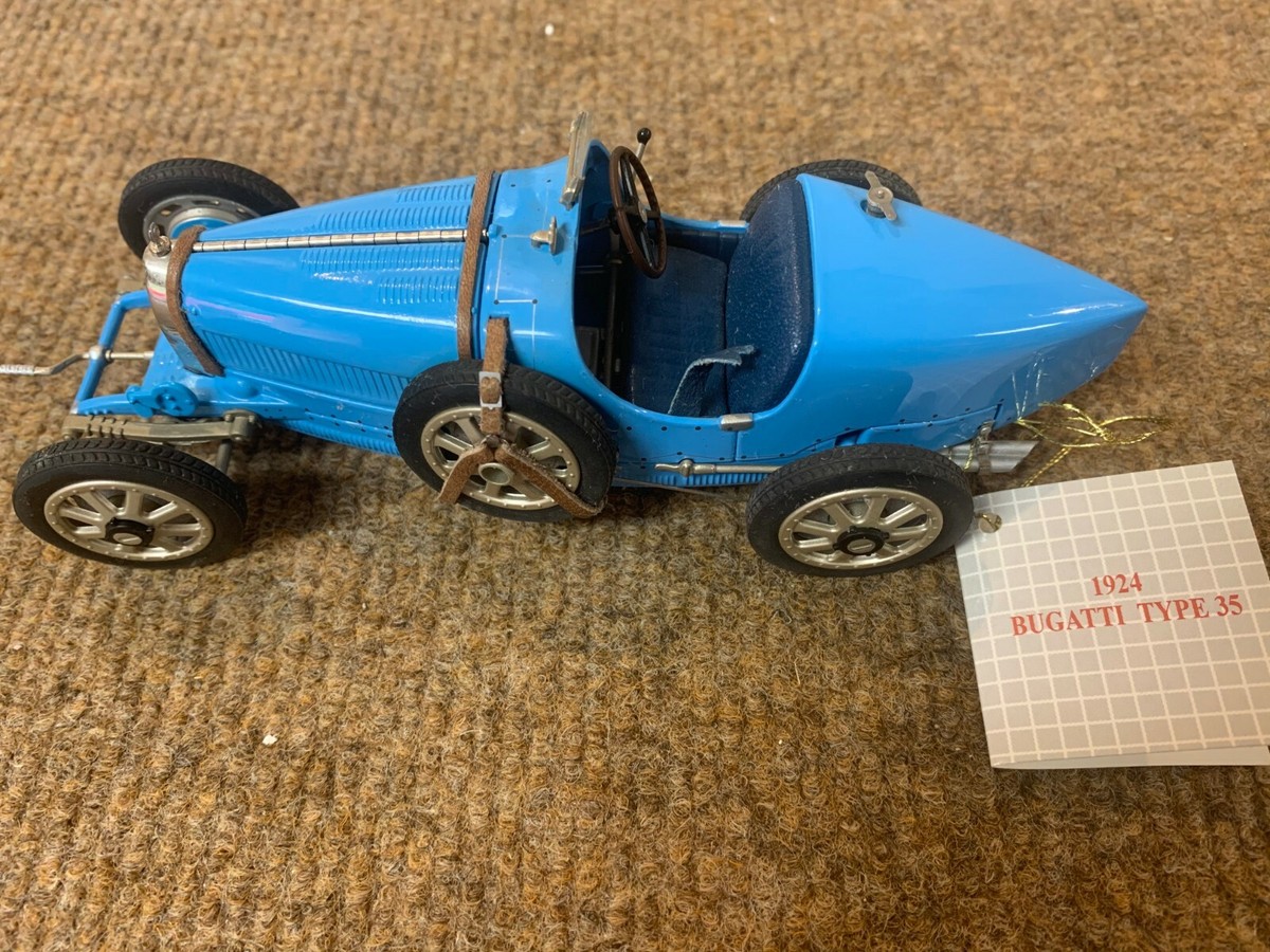 Bugatti T35 1924 モデルカー Franklin Mint 1:24 1924 Bugatti Type 35 Racer W/Orig