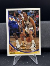 Jay Humphries #122 1993-94 Topps Utah Jazz