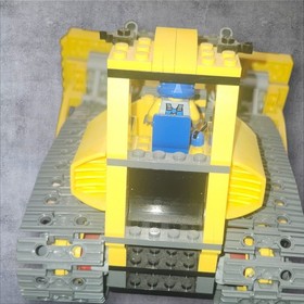 Lego Town City Construction 7685 DOZER Assembled 90-95% Complete- Incomplete Set