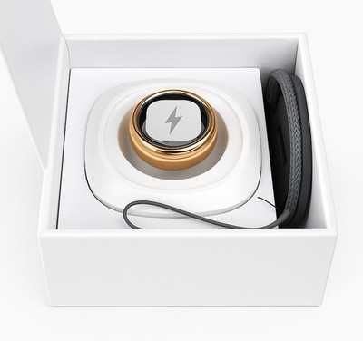 SMART RING WITH WIRELESS CHARGING BASE SIZE 6 NEW IN BOX GOLD PLATED BLUETOOTH