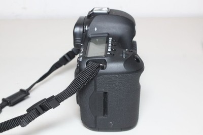 Canon EOS 5D Mark III Digital SLR Camera Body Used with Minor Wear