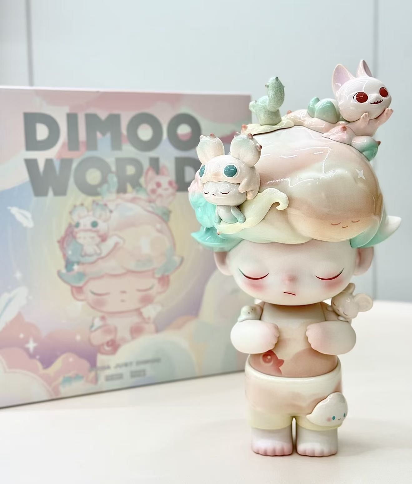 Pop Mart Mega Just Dimoo 400% Dreaming of You Figure Art Toy Gift New Doll