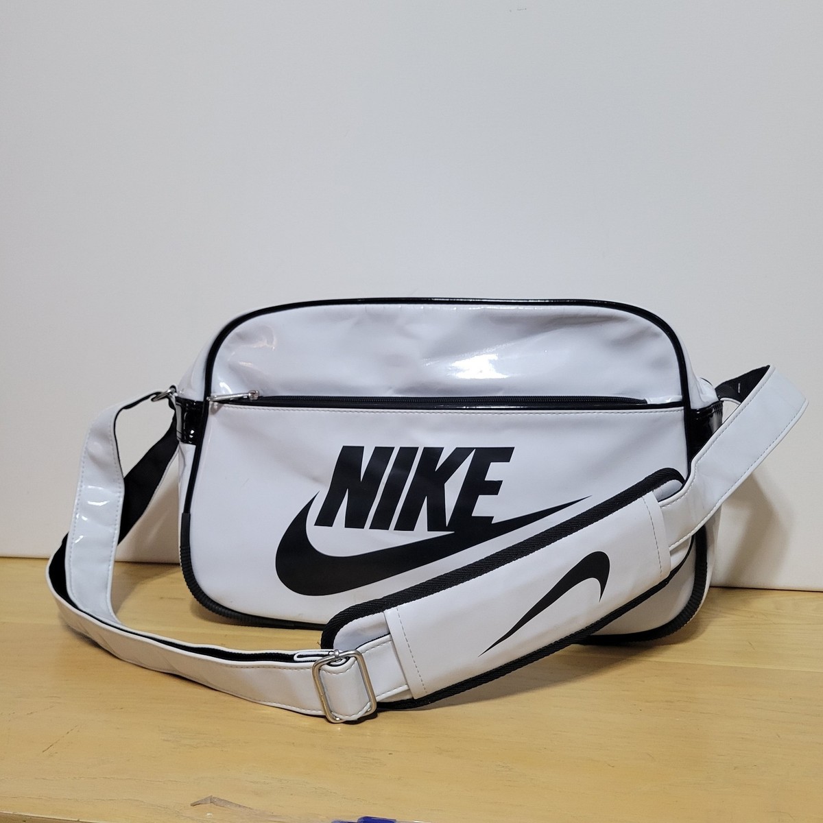 バッグ 90s NIKE 2WAY shoulder bag SWOOSH BLACK Nike Swoosh Mini Messenger Y2k Cordura 90s Central Logo - Etsy