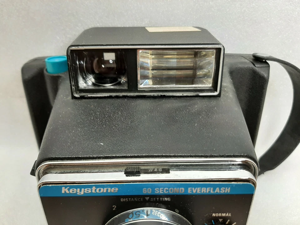 Appareil photo Keystone modèle 800, 60 secondes Everflash insant avec sangle ... - Photo 3/4