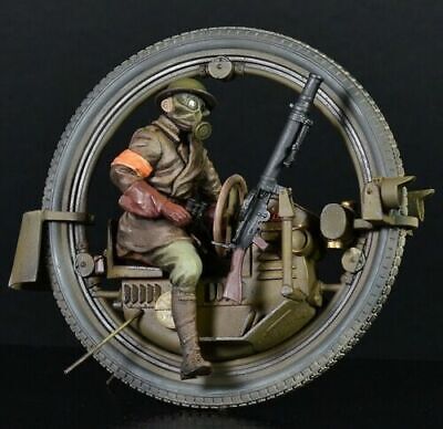 1/35 Resin Figure Model Kit Soldier with Moto 7 Heads Historical WWII Unpainted