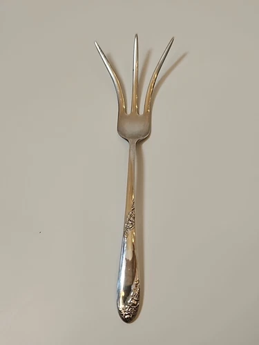 Lunt Sterling Silver Flatware Sweetheart Rose Lemon Fork Pattern 5" Long