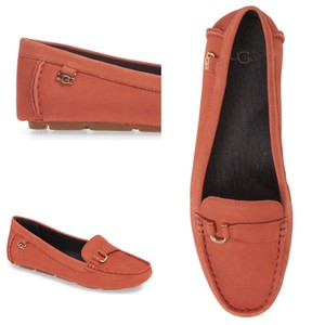 ugg callen loafer