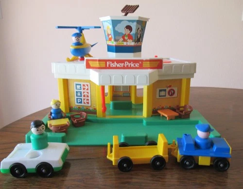 Vintage Fisher Price Little People Airport w/Helicopter - #2502