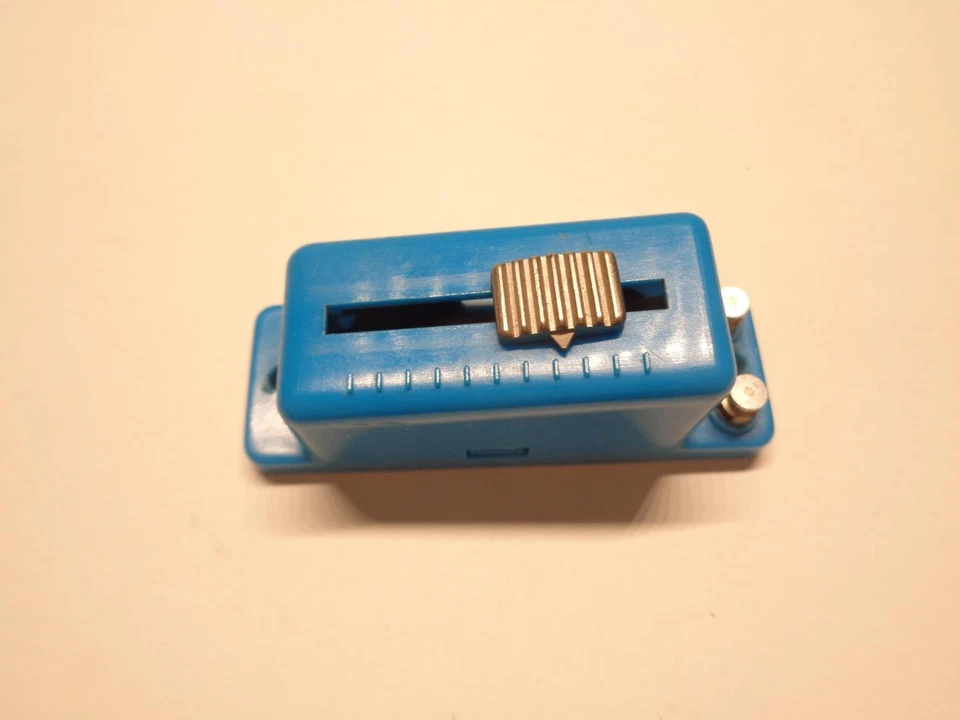 MINITRIX 66629 Aufenthaltsschalter (14368)