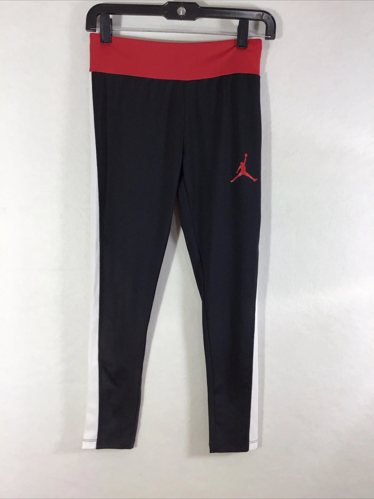NWT GIRLS GYM RED/BLACK Jordan Pants/leggings 45B753-H24 Size:Small (8-10years)
