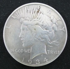 1934 D Denver Peace Dollar - 90% Silver - Circulated - Actual Coin Q9
