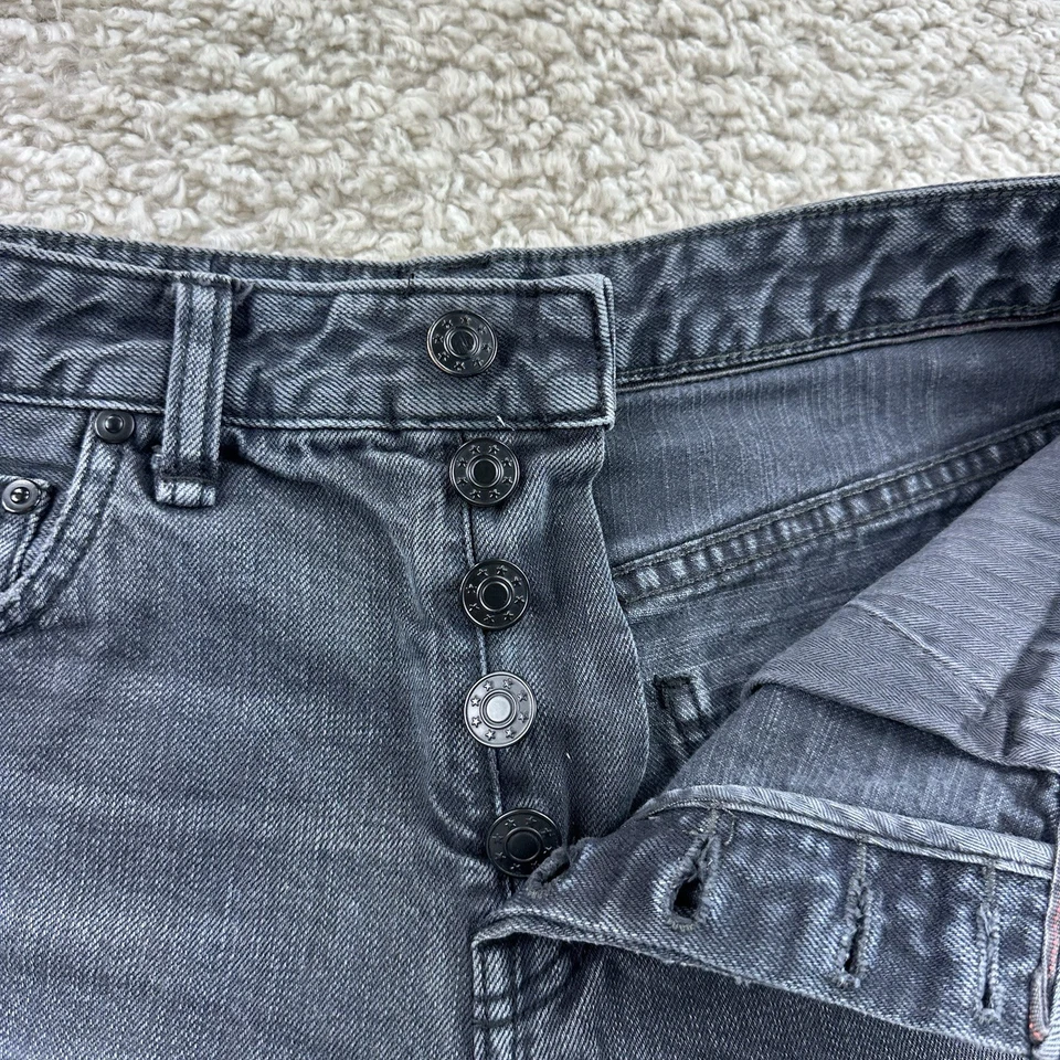 Pantalones Cortos de Jean Free People Corte Para Mujer Talla 28 Botón Mosca Envejecido Negro Foto 2 de 4