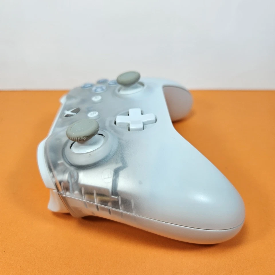 Controller Wireless Microsoft Xbox One X/S Phantom White Special Edition + cavo - Immagine 4 di 4