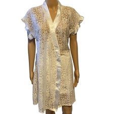 Women  s SECRET TREASURES SLEEPWEAR Nightgown Ivory Satin Lace Lady M Cottagecore