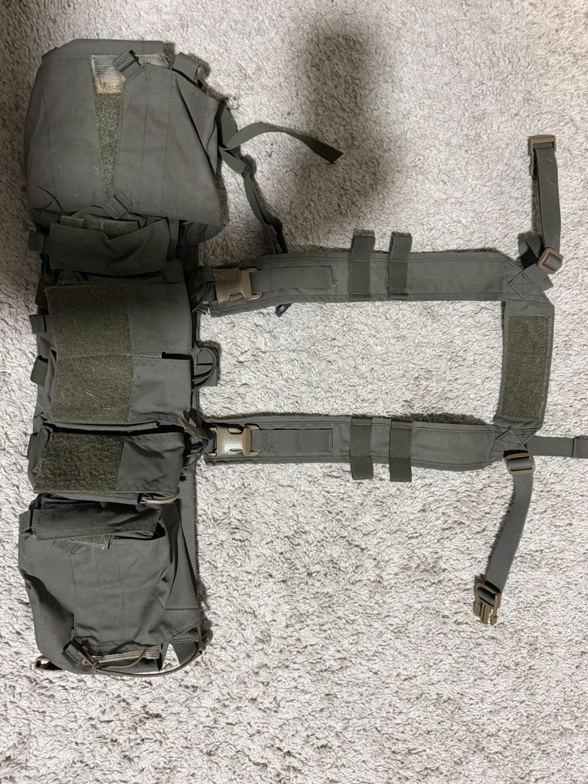 Velocity Systems Mayflower RECCE Chest Rig , Ranger Green