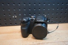 (F) Fujifilm FinePix S1000fd 10.0MP Digital Camera Black - Tested & Working