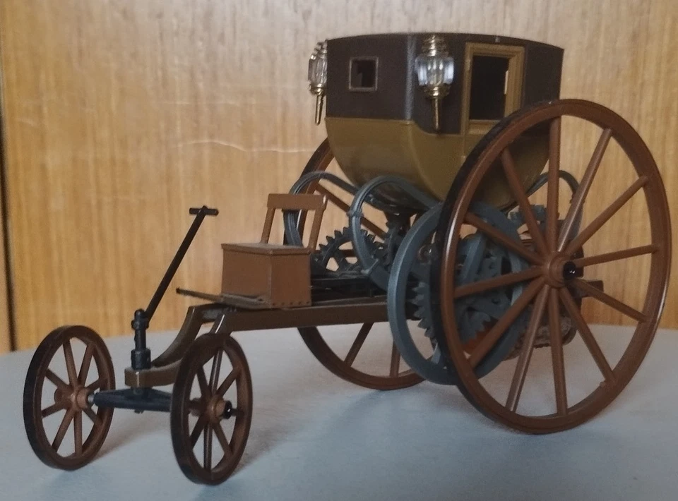 Véhicule à vapeur ancien modéle 1803 de la marque Trevithick - Photo 2/3
