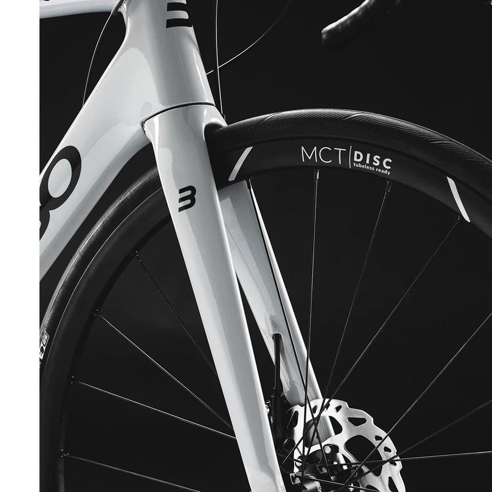 Basso Venta Carbon Road Bike Frameset - 53cm Medium Disc Brake Stone Grey - Image 3 of 4