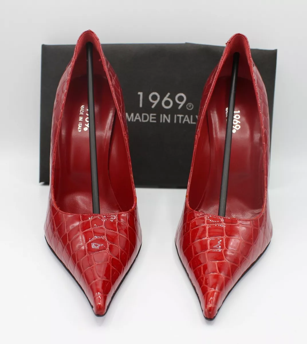 Designer red shop pumps