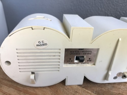 Rare Retro RADIO design white transistor radio “RADIO” AM FM Space age - Bild 7 von 12