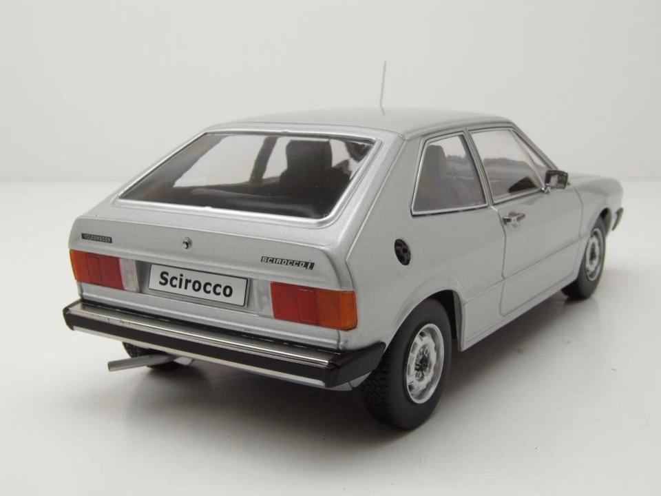 VW Scirocco 1 L 1975 Argent Maquette de Voiture 1:18 KK Scale - Photo 2/4