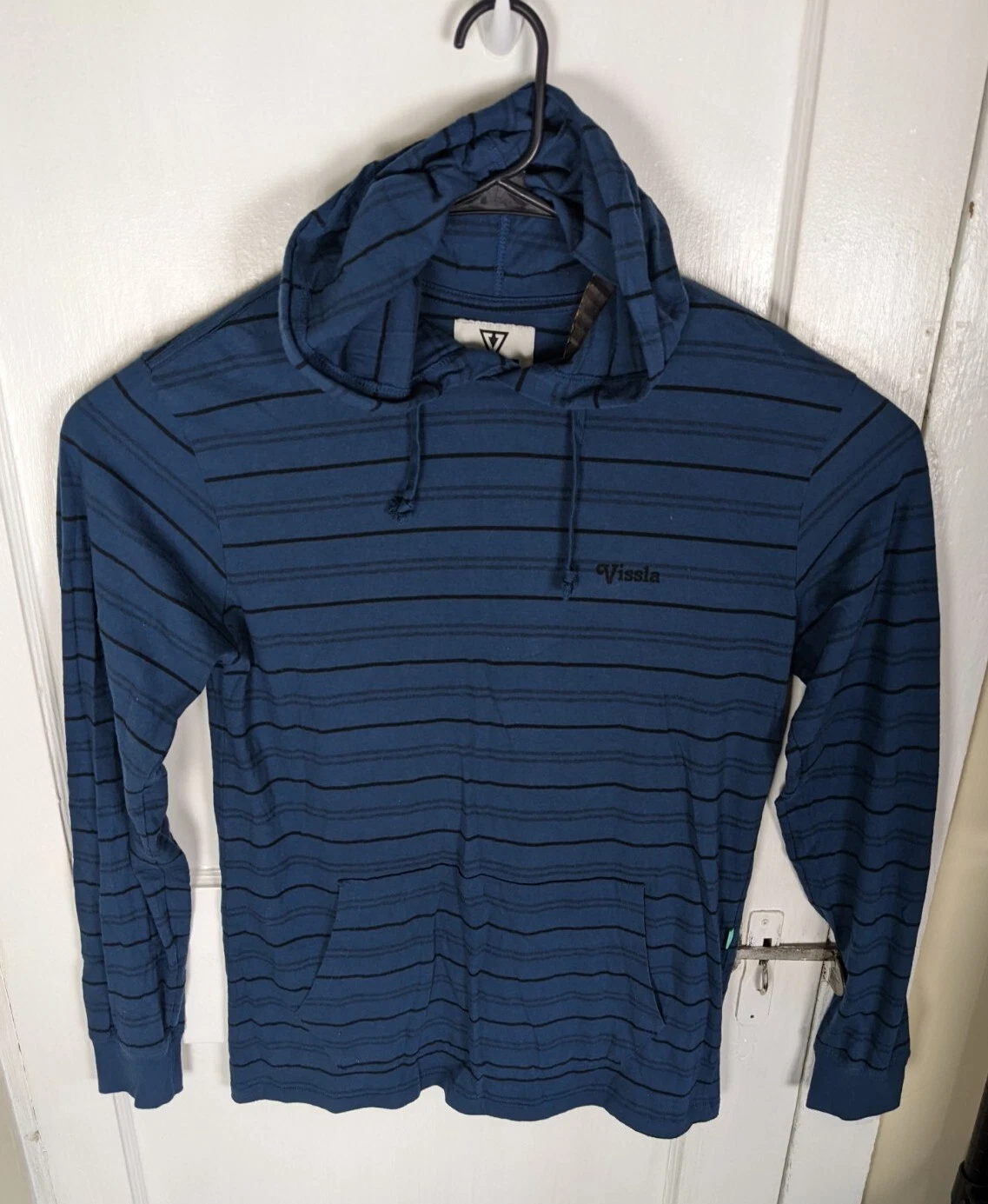 Vissla Lightweight Beach Hoodie Men M Striped Logo Blue Surf Drawstring Sport