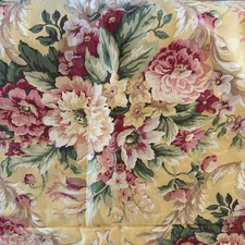 New Croscill Home Two Floral Pillow Shams Standard Size 27" x 21"
