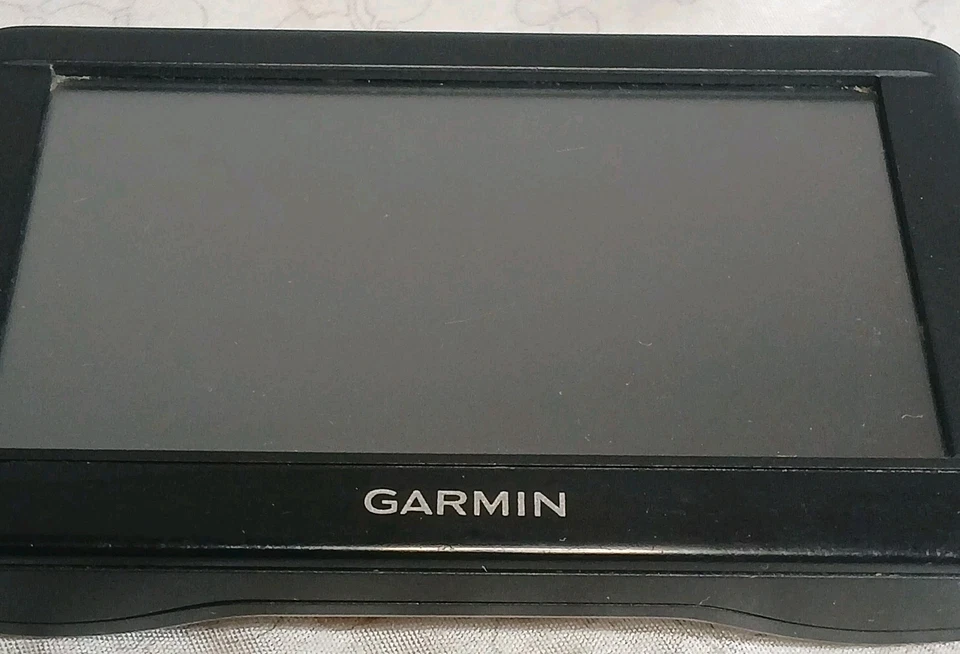 Garmin NUVI 44LM Portable GPS Navigator with 4.3” Screen (Repair Port) details - Image 2 of 4