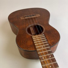 Martin 1T IZ Tenor Uke Ukulele with Soft Case Hawaii Israel Kamakawiwo'ole