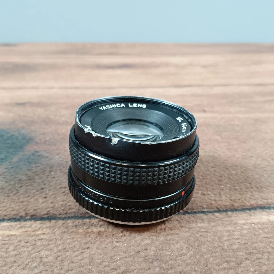Lente Yashica ML 50 mm 1:2 lente Prime enfoque manual hecha en Japón Foto 2 de 4