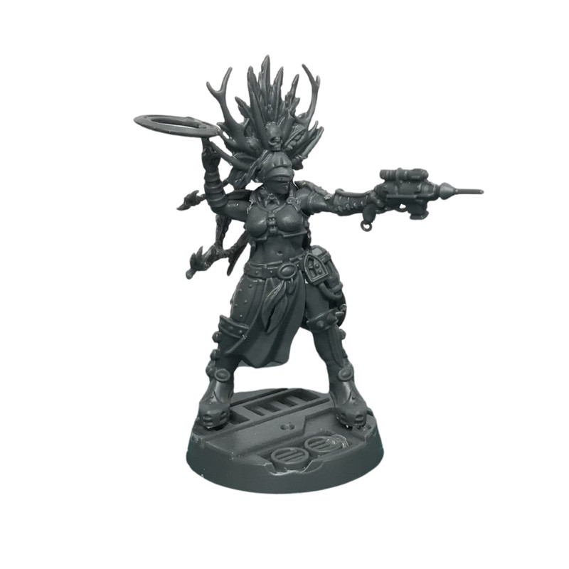 House Escher Gang Queen - Kitbashed | Necromunda | Unpainted