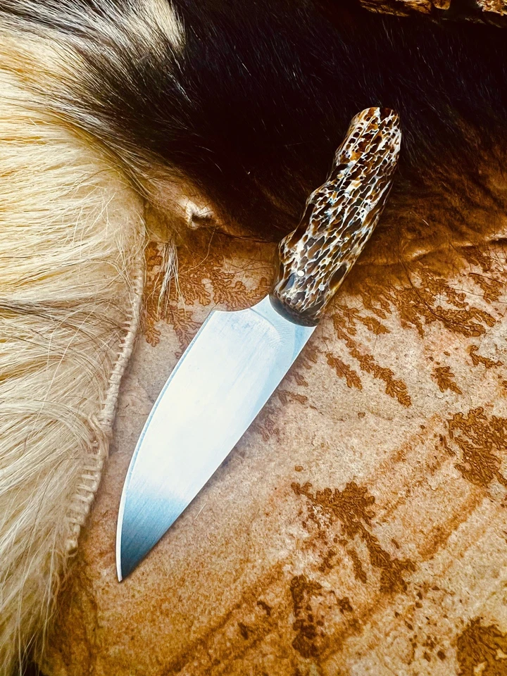 Arno Bernard Squirrel Kudu Fixed Blade Knife with Leather Sheath - Image 3 of 4