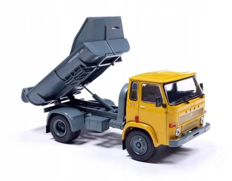 STAR SHL W28 1:43 + ZEITUNG NEU IXO/IST