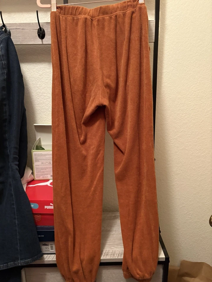 Talla XS. Pantalones de salón de felpa “offline” de Aerie.  También se adapta a S. Foto 4 de 4