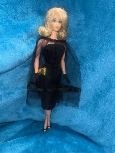 Stunning #1160 Vintage Blonde TNT Center Eyes Marlo Flip Barbie Black Magic Set