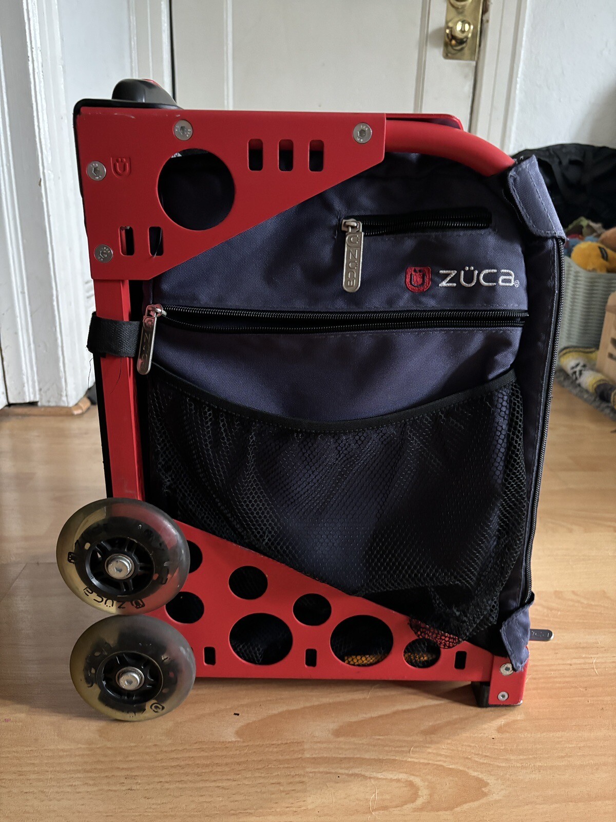 Zuca Disc Golf Compact Cart RED Bag Included. LIGHT UP WHEELS eBay