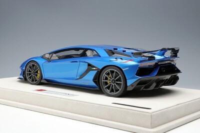 EML026B MakeUP EIDOLON 1:18 Lamborghini Aventador SVJ 2018 (Nireo
