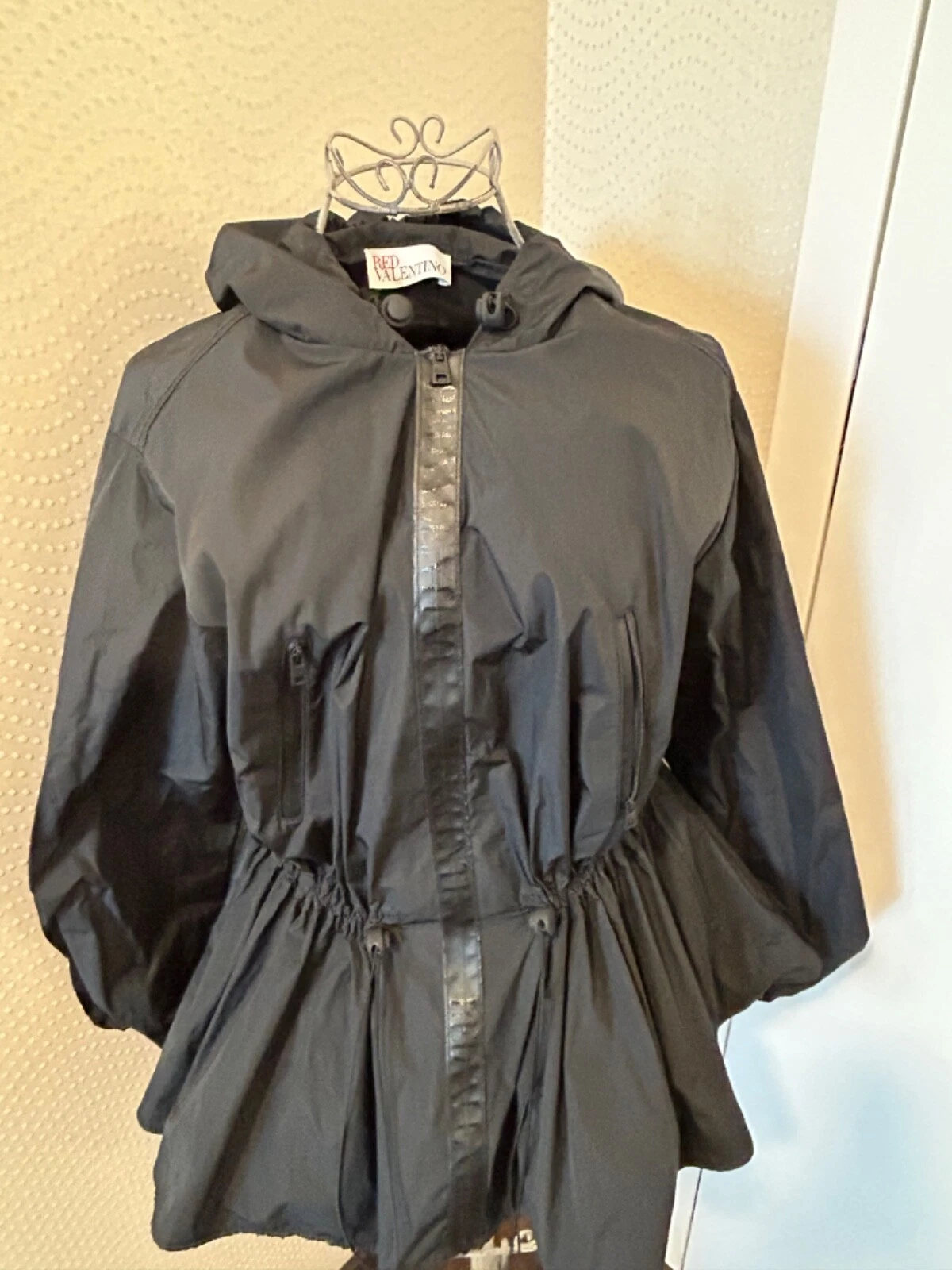 GIACCA CON CAPPUCCIO ROSSA VALENTINO Crisp taffeta