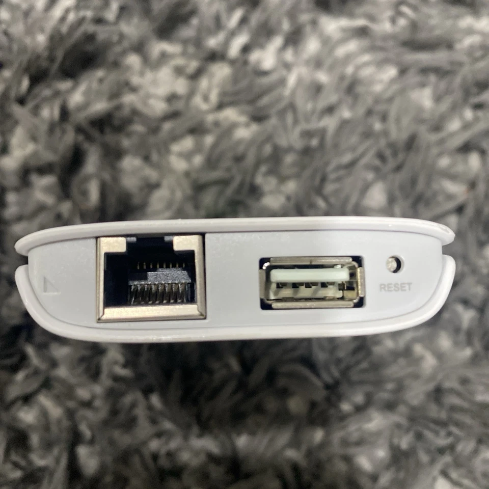 TP-Link (TL-MR3040) 150 Mbps 1-Port 10/100 Wireless N Router (TL-MR3040) - Image 3 of 4