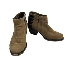 Crown Vintage Suede Ankle Boots Womens Size 6.5