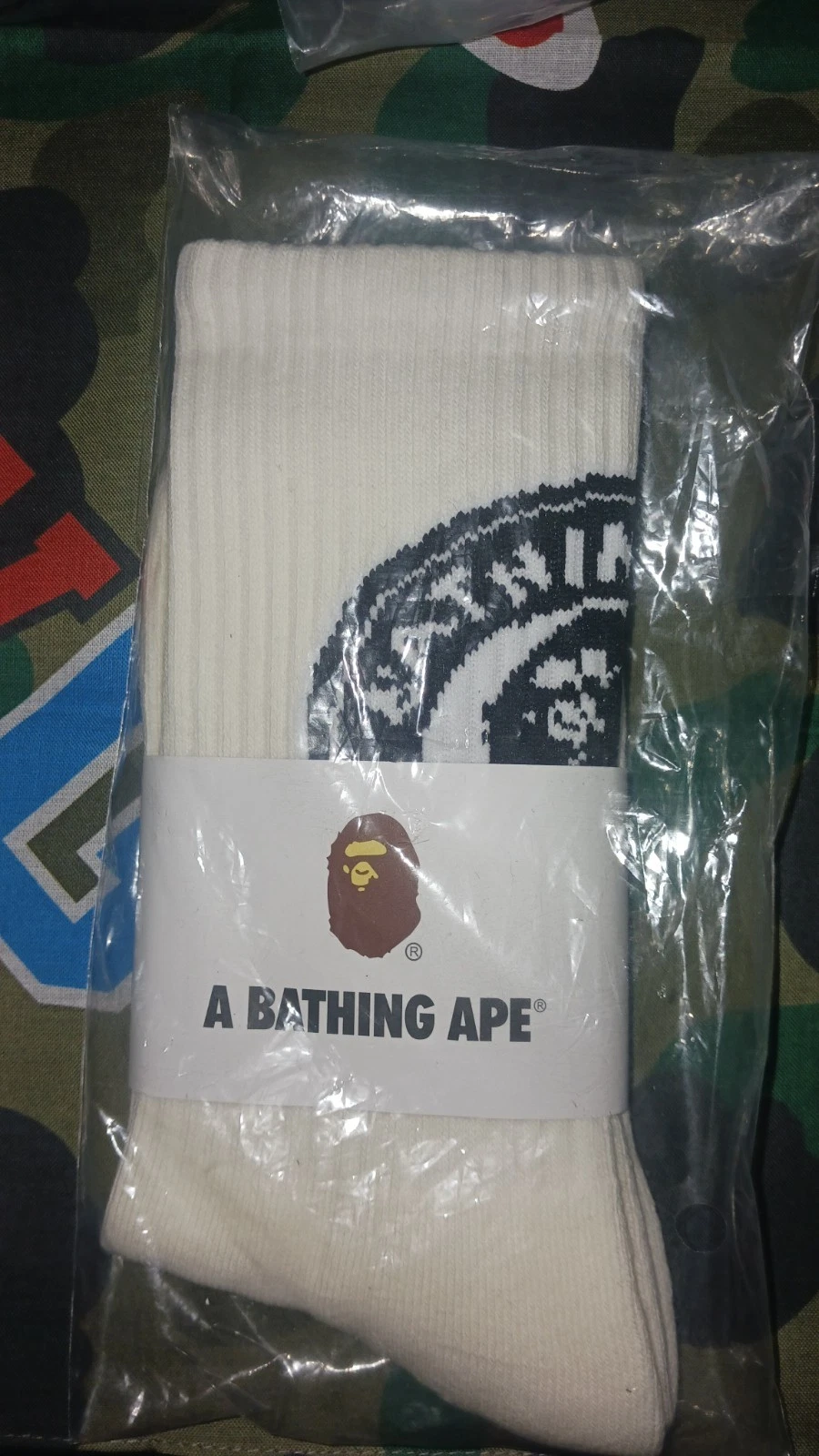 Neuf   Chaussettes d'équipage A Bathing Ape Bape Classic Ape Head Crest Logo en blanc