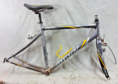 2004 Giant OCR Racing Road Bike Frame Set Medium Triathlon Tri For