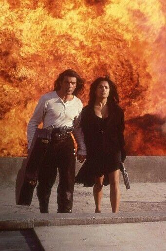 Stills of Salma Hayek and Antonio Banderas for Desperado (1995