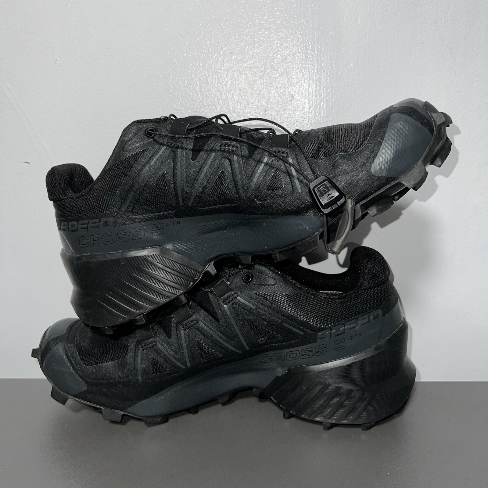 Scarpe da trail running Salomon Speedcross 5 da donna taglia 7 5 nere con lacci rapidi