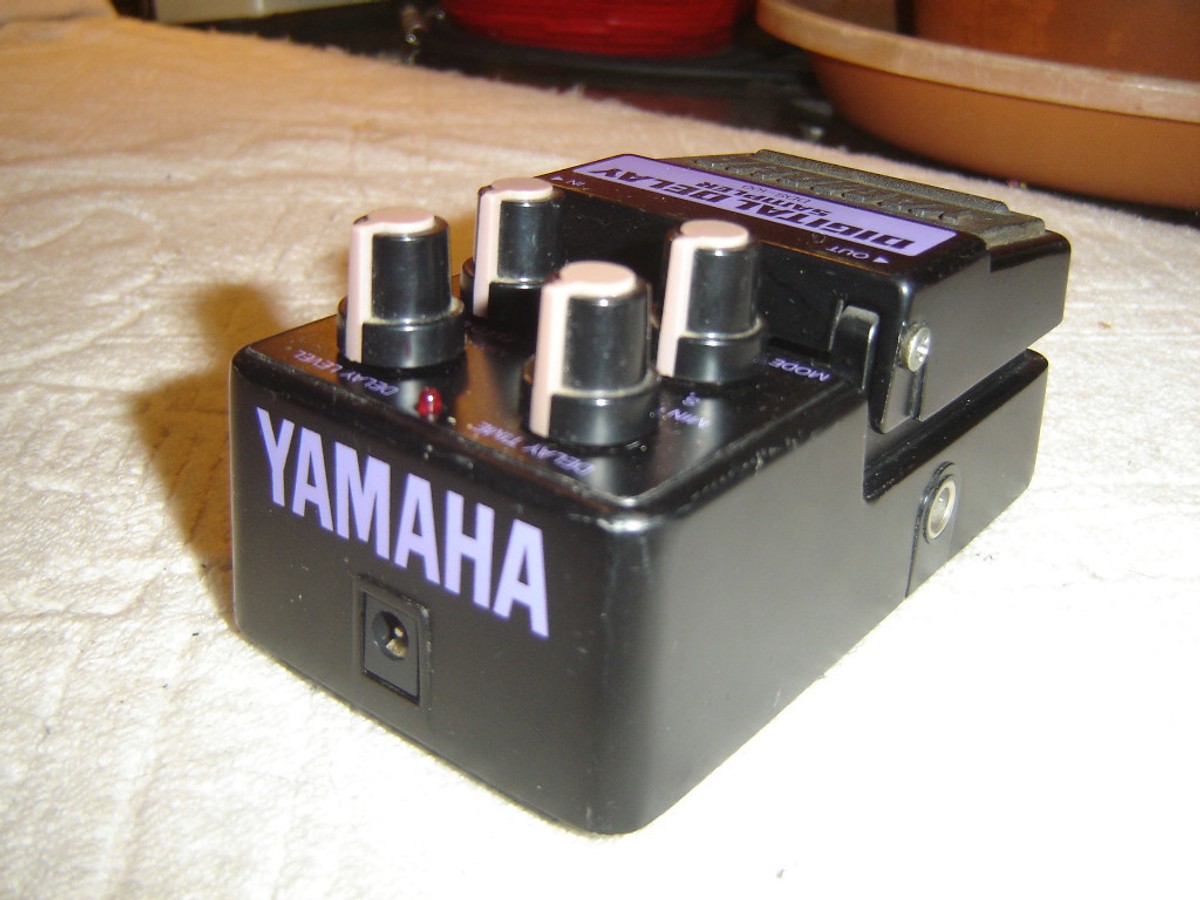 Yamaha DDS-100, Digital Delay, Sampler, Vintage Guitar Pedal Yamaha DDS-100, Digital Delay, Sampler, Vintage Guitar Pedal