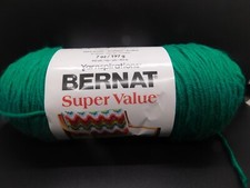 Bernat Super value yarn 1 skein 7oz color kelly